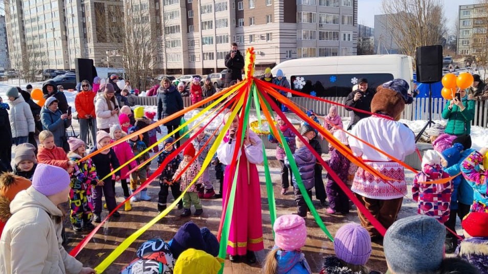 На Вологодчине масленичные гулянья прошли на площадках, благоустроенных по проекту «Формирование комфортной городской среды»