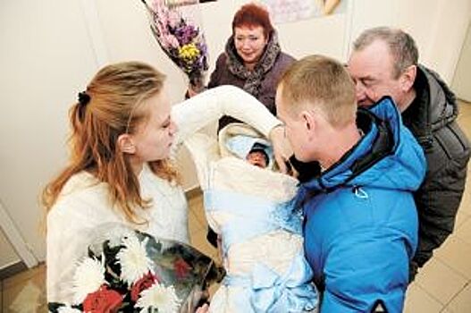 Как повысить рождаемость в России, обсудят 30 марта в Иркутске