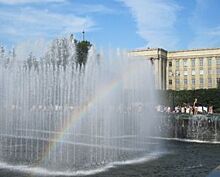 Петербург вошел в тройку лучших российских городов для летнего отдыха