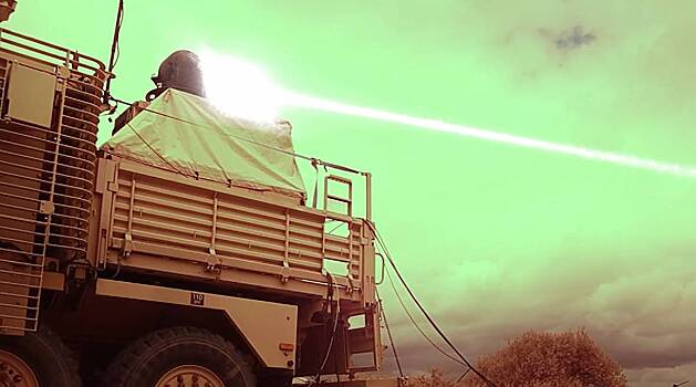 Великобритания успешно испытала лазерную пушку