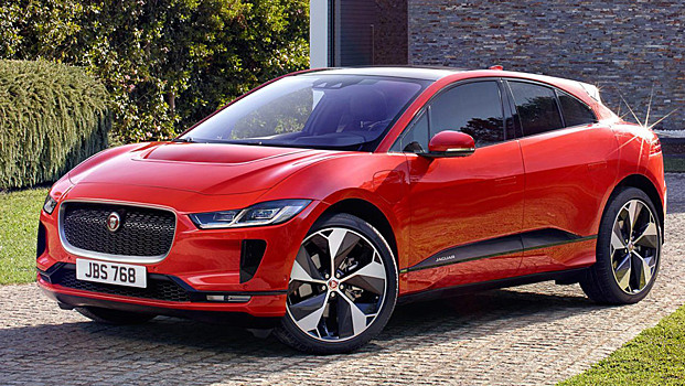 В России резко стал дешевле электрический паркетник Jaguar I-Pace