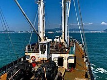 Калининградцу и другим морякам застрявшего в Корее судна привезли продукты и выплатили часть долга