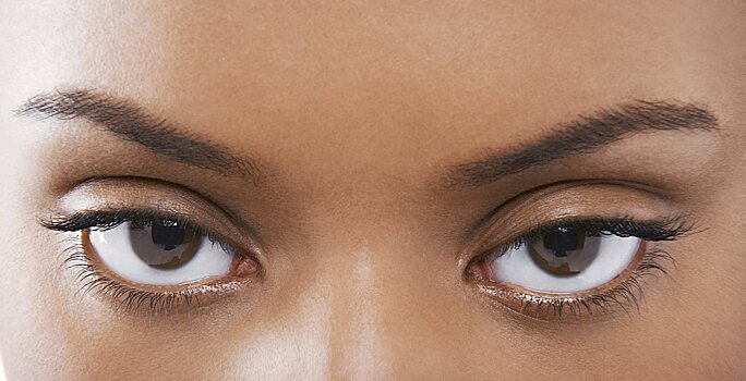 Ламинирование бровей дома: пошаговая инструкция