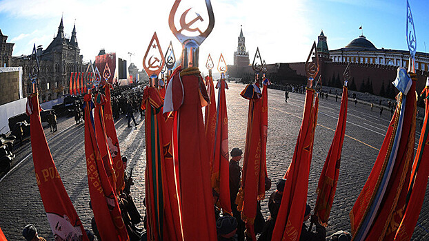 7 ноября ограничат движение по Ильинке