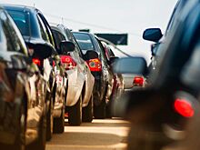 Водитель получил штраф за превышение скорости на 129 км/ч, когда стоял в пробке