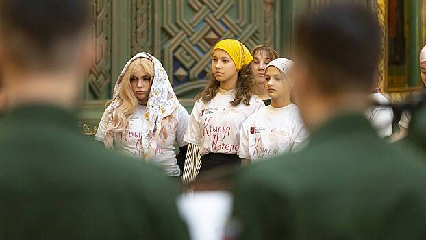 В главном храме ВС России прошло освящение 35 тысяч открыток для участников СВО