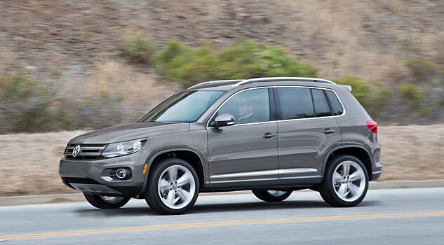 Volkswagen обновил ценники на Passat, Tiguan и Touareg