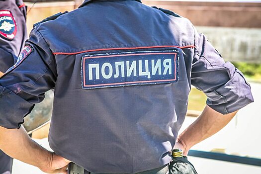 Разложившийся труп женщины нашел волжанин в своей машине