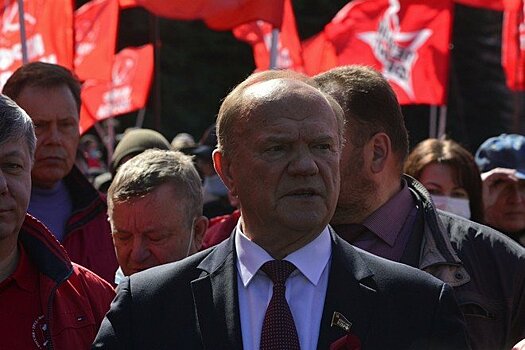 Зюганов пригрозил протестами из-за снятия Грудинина с выборов