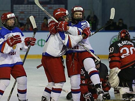 Бобарико: летние игры с канадскими хоккеистками многому научили россиянок перед ЧМ