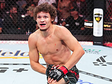Стали известны секунданты Романа Копылова на турнире UFC 302
