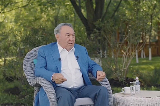 Мажилис Казахстана одобрил отмену пожизненного председательства Назарбаева в Совбезе