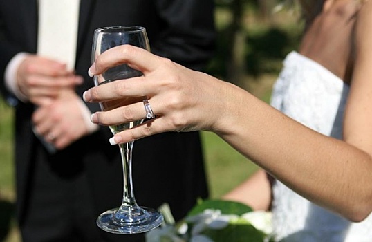 Социологи узнали, зачем женятся и почему разводятся молодые россияне