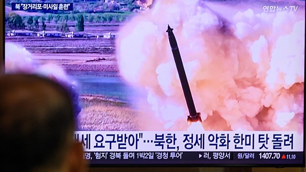 КНДР запустила, предположительно, баллистическую ракету