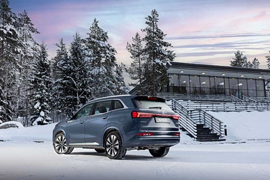 В РФ начались продажи полноприводного кроссовера Evolute i-Space: названа цена