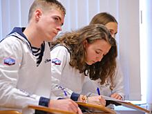 Российские школьники изучат Конституцию по-новому