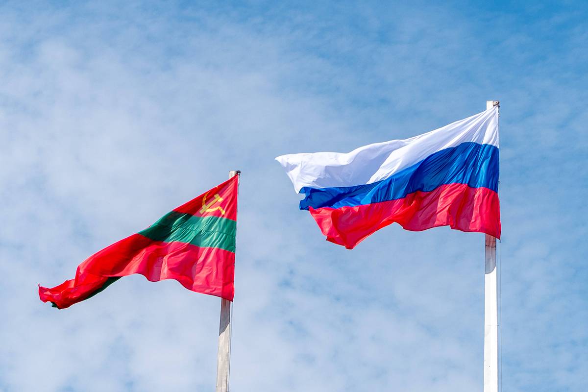 Посол назвал условие ухода российских миротворцев из Приднестровья