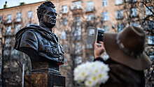 В Москве открыли памятник генералу Черняховскому