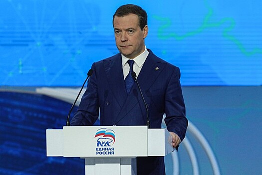 «Единая Россия» опровергла уход Медведева с поста председателя