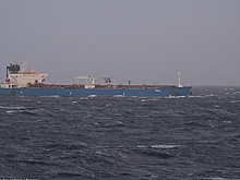 AFP: задержанный во Франции танкер, шедший из РФ, направили в порт Марселя