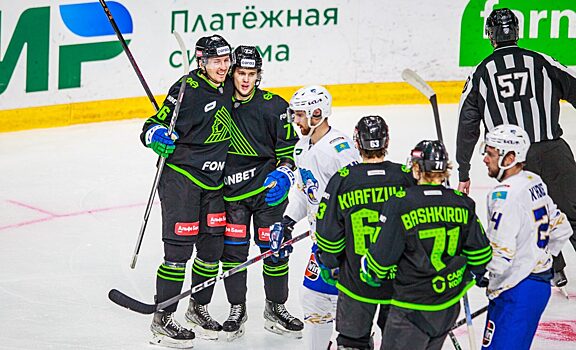 «Салават Юлаев» у себя дома в Уфе победил «Барыс» в матче КХЛ