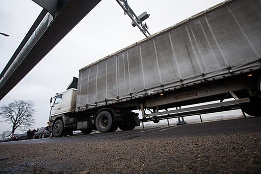 Калининградские власти просят избавить перевозчиков региона от полумиллионных штрафов и конфискации товара