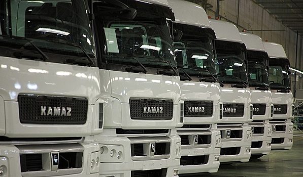 «КамАз» представил карьерный самосвал с автопилотом