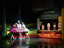 Необычная история одного новогоднего подарка: в Москве показали балет «Ящик с игрушками»