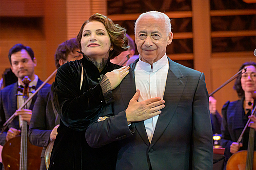 Хибла Герзмава и Владимир Спиваков представили песни о войне