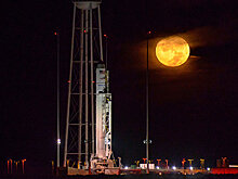 Стартовала ракета Antares с грузовым кораблем для МКС