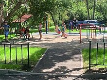 На территории Правобережного округа отремонтировали три двора
