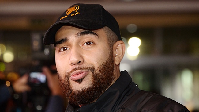 «Хочет здесь зарабатывать деньги? Мы не дадим»: Jah Khalib могут запретить выступать в Москве из-за поддержки Украины