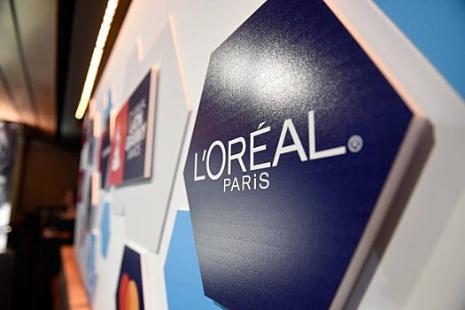 L'Oreal и Facebook разрабатывают виртуальное тестирование макияжа