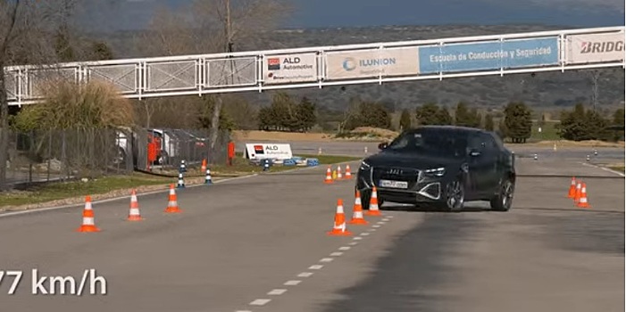 Audi Q2 2021 года прошла тест лося после неудач с версией 2016 года