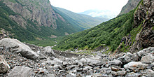 «Таинственные и аномальные»: чем привлекают туристов Мидаграбинские водопады в Северной Осетии?