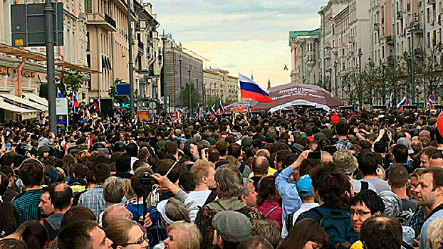 Московский «майдан» - мечта Вашингтона: зачем США нужна «цветная революция» в России