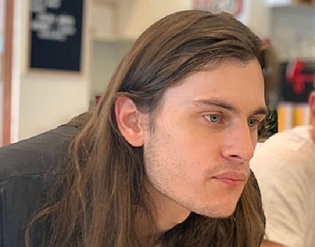 Известный актер и музыкант умер в 27 лет