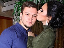 Гусев из "Дома-2" женится на Романец