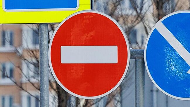 Движение вновь перекрыто на ряде столичных улиц