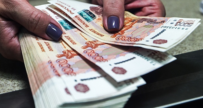 Названа сумма доходов от депозитов, с которой необходимо уплатить налог