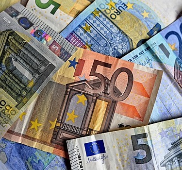 Каким будет курс евро в мае 2021 года