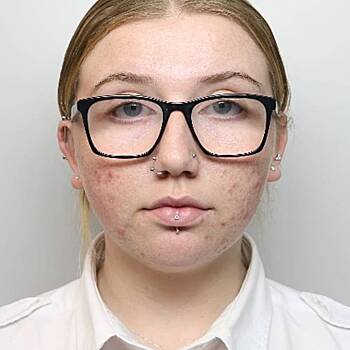 Молодая надзирательница попала в тюрьму за секс с заключенным на видео