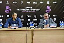 Иван Сыркин и Владимир Сапрыкин дали пресс-конференцию во Владивостоке