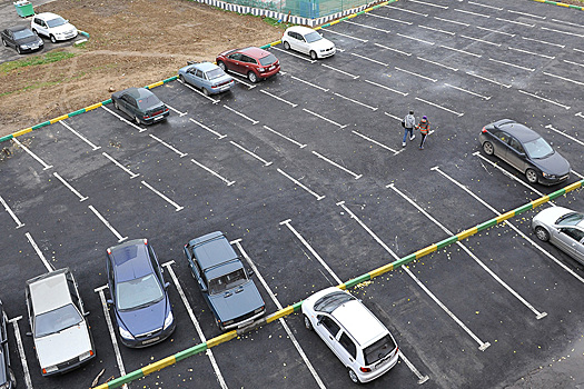 За парковку на стоянках для электромобилей будут штрафовать