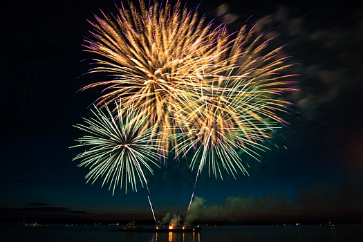 В Самаре годовщину присоединения Крыма к России отметят концертом и фейерверком на площади Куйбышева