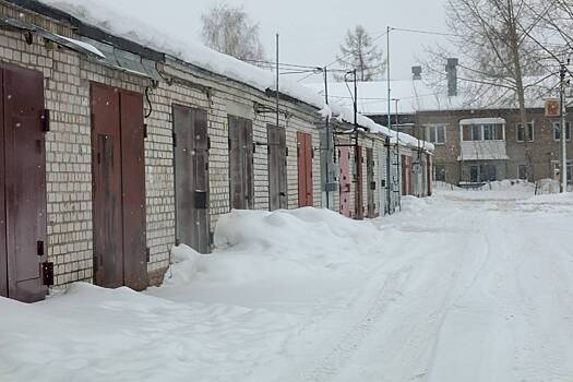 Пять человек погибли при пожаре в гараже под Вологдой