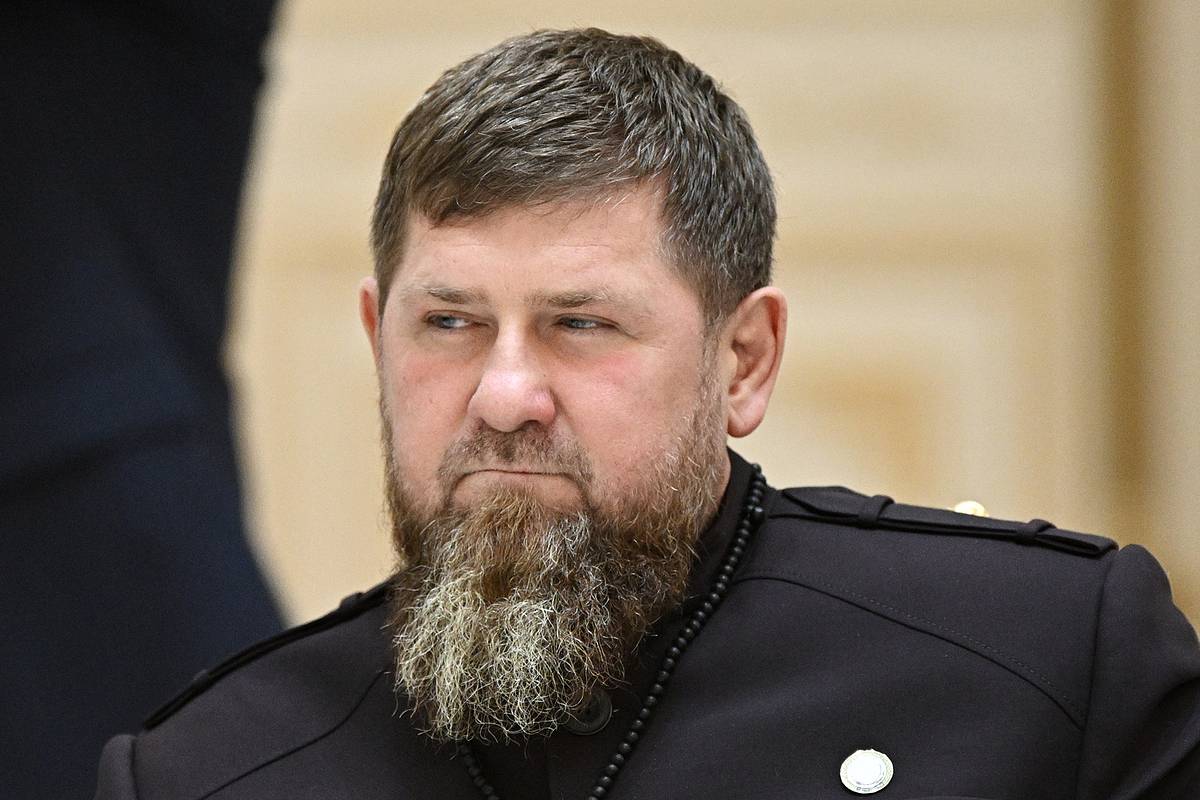 Кадыров рассказал о кровной клятве на могиле отца