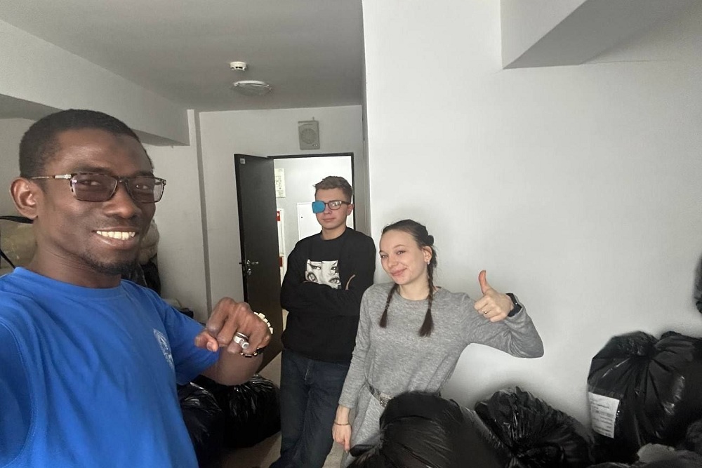 Патриотический клуб ДВФУ объединил тысячи студентов для поддержки участников СВО