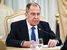 Лавров выступил за отказ России от западных платежных систем