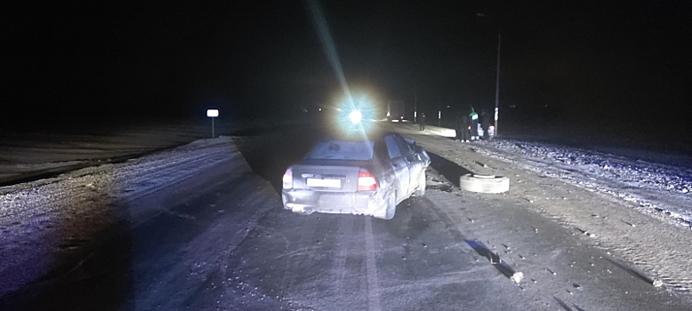 В Рязанской области два пассажира Lada Priora пострадали в ДТП с Камазом
